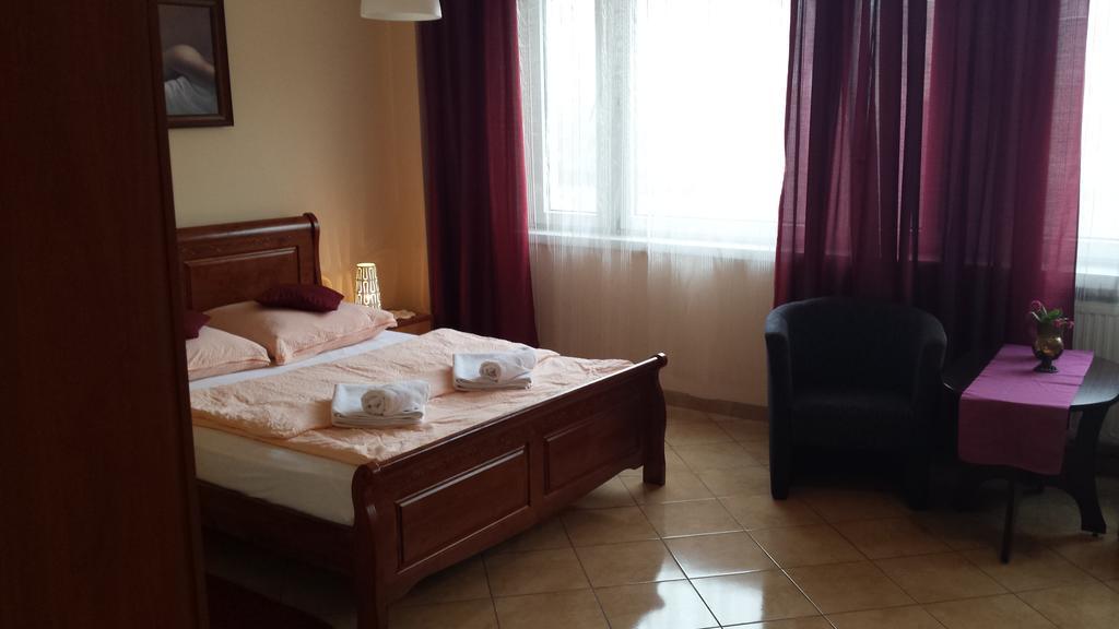 Hotel Elda 2 Бидгошч Стая снимка