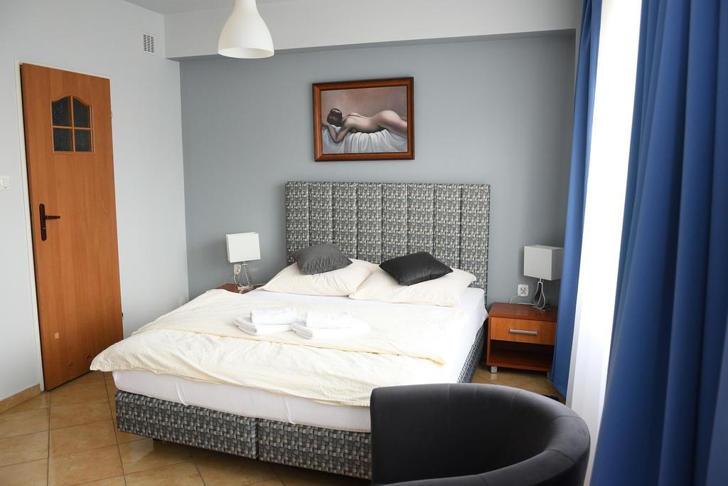 Hotel Elda 2 Бидгошч Екстериор снимка