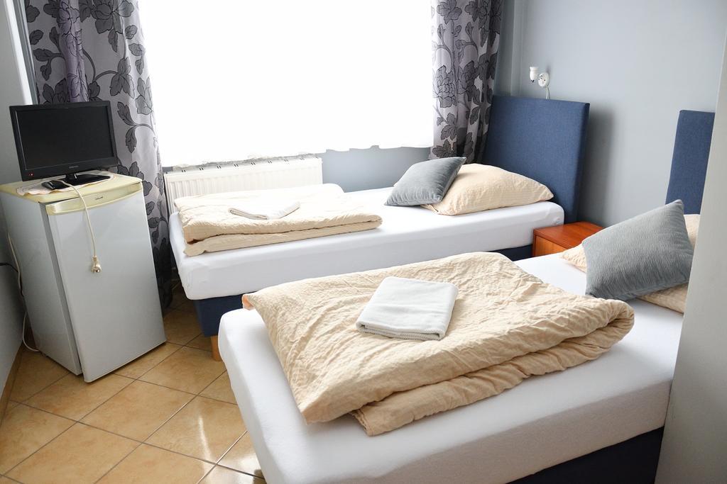 Hotel Elda 2 Бидгошч Екстериор снимка
